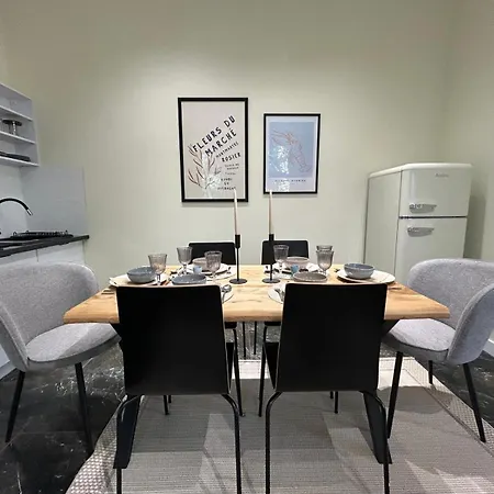 Апартаменти Le Bleu By Mc *