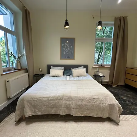 Апартаменти Le Bleu By Mc *